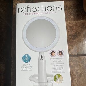 white mirror from Conair Reflections led lighted collection